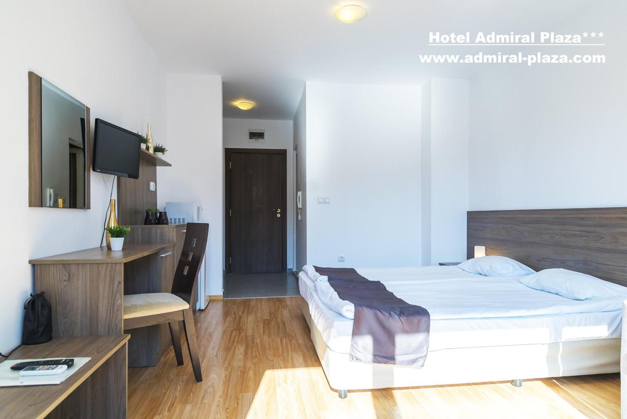 Admiral Plaza Hotel Sunny Beach Exterior foto