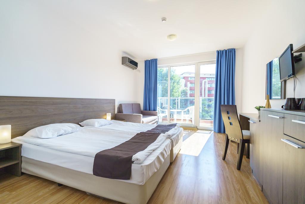 Admiral Plaza Hotel Sunny Beach Exterior foto